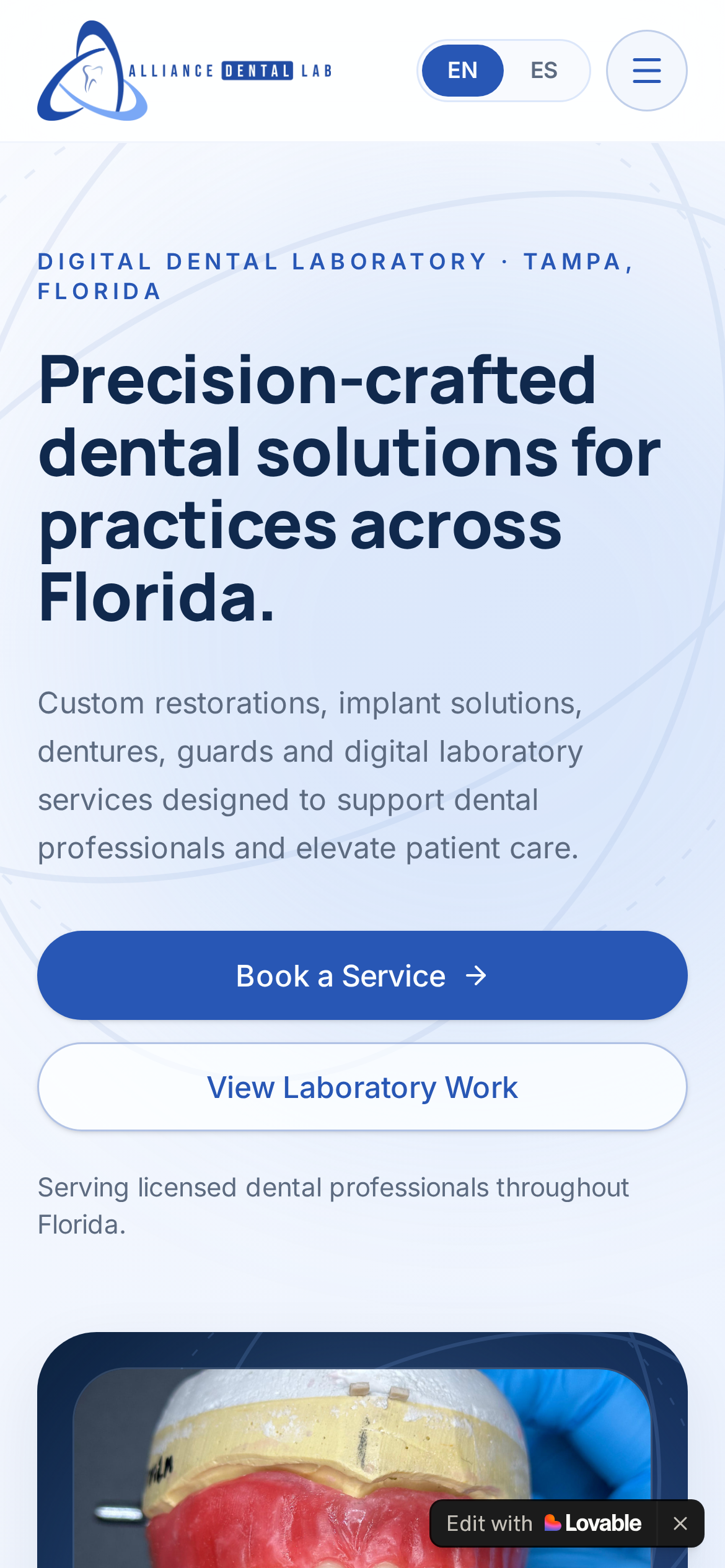 Experiencia móvil de Alliance Dental Lab